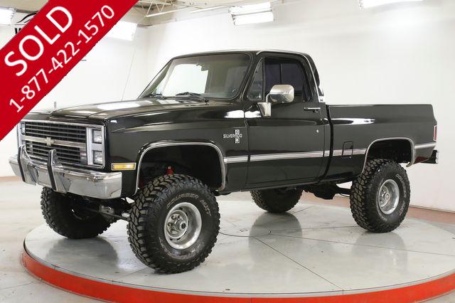 1984 CHEVROLET  K10 SHORT BED BLACK V8 COLD AC RALLEYS LIFT