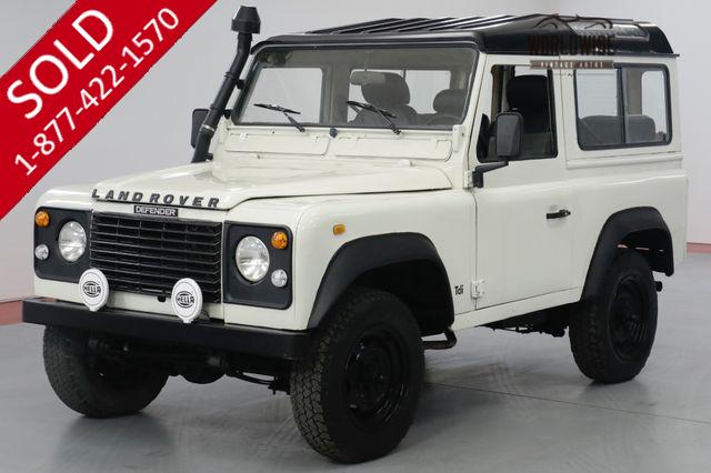 1988 LAND ROVER DEFENDER 90 DIESEL! 5 SPEED. LEFT HAND DRIVE. DRY!