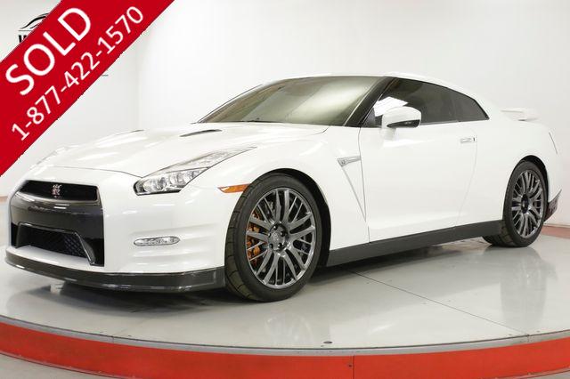 2016 NISSAN  GT-R PREMIUM. LOW MILES AMAZING CONDITION